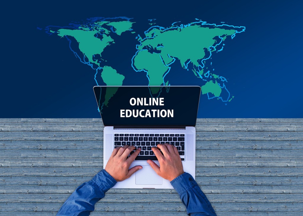 Online Learning Review: The Benefits and Advantages of Online Education